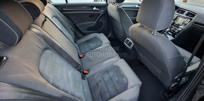Volkswagen Golf 7 2.0TDI DSG Highline