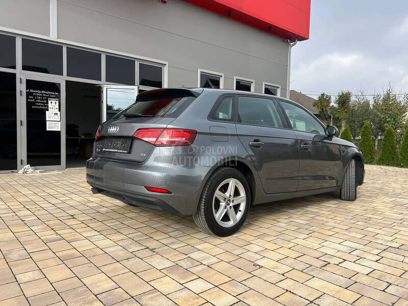 Audi A3 1.6 TDI AUTOMA