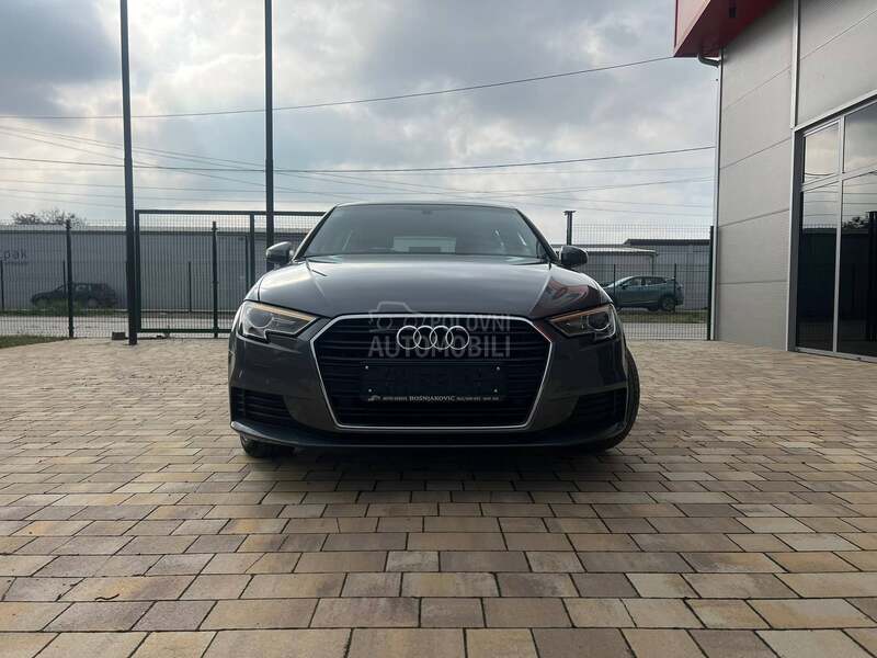 Audi A3 1.6 TDI AUTOMA