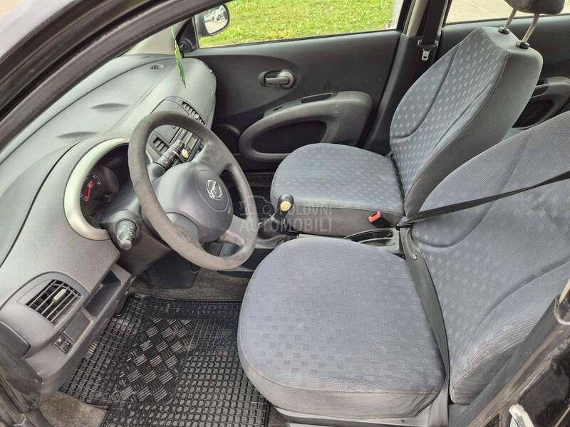 Nissan Micra 