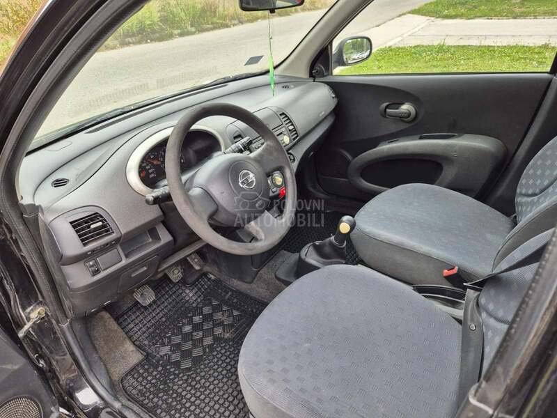 Nissan Micra 