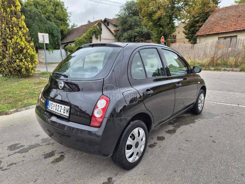 Nissan Micra 