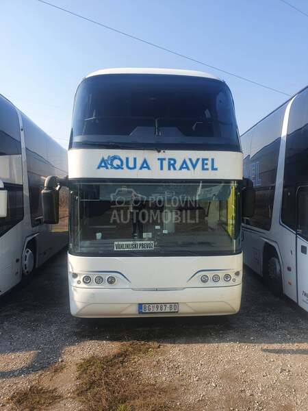 Neoplan SKYLINER