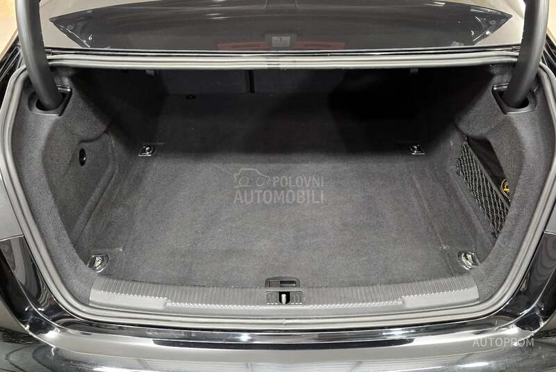 Audi A6 2.0tdi S-line MATRIX