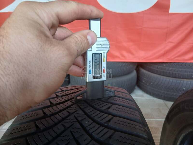 Hankook 185/60 R15 Zimska