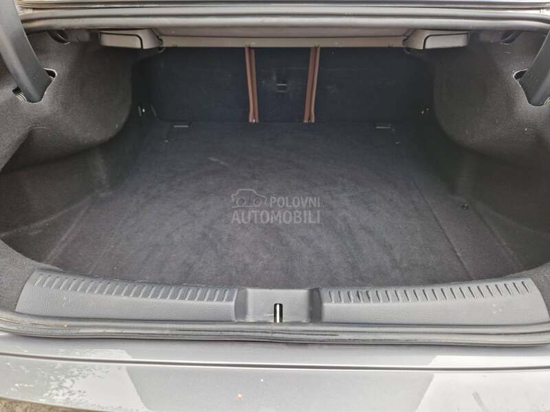 Mercedes Benz CLA 220 4MATIC