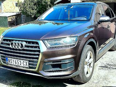 Audi Q7 