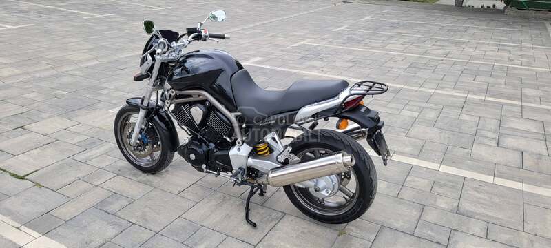 Yamaha bt 1100