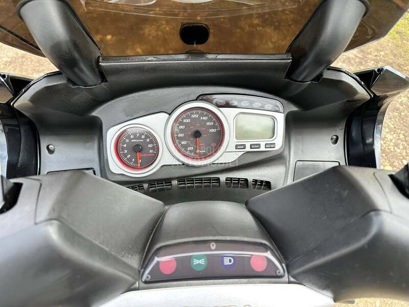 Gilera Nexus 300 ie