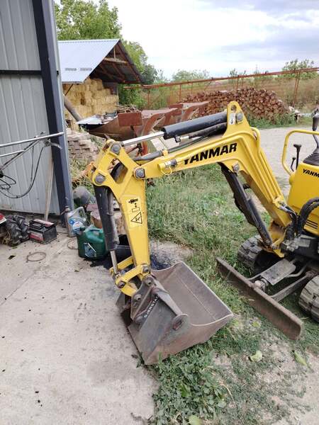 Yanmar Sv08