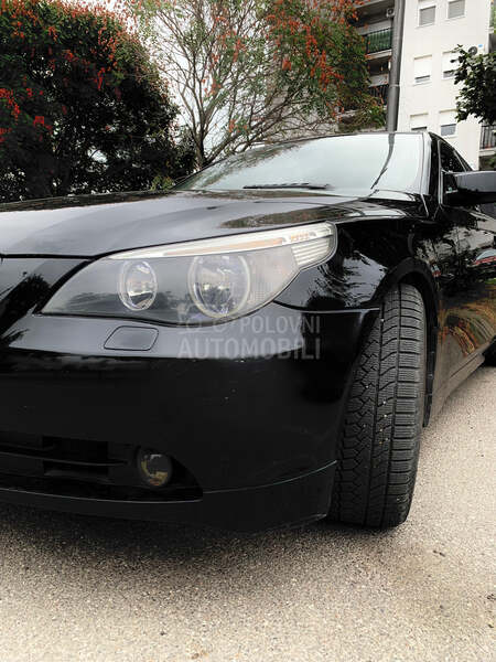 BMW 520 