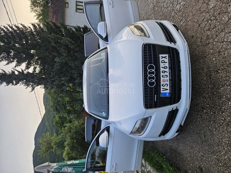 Audi Q7 