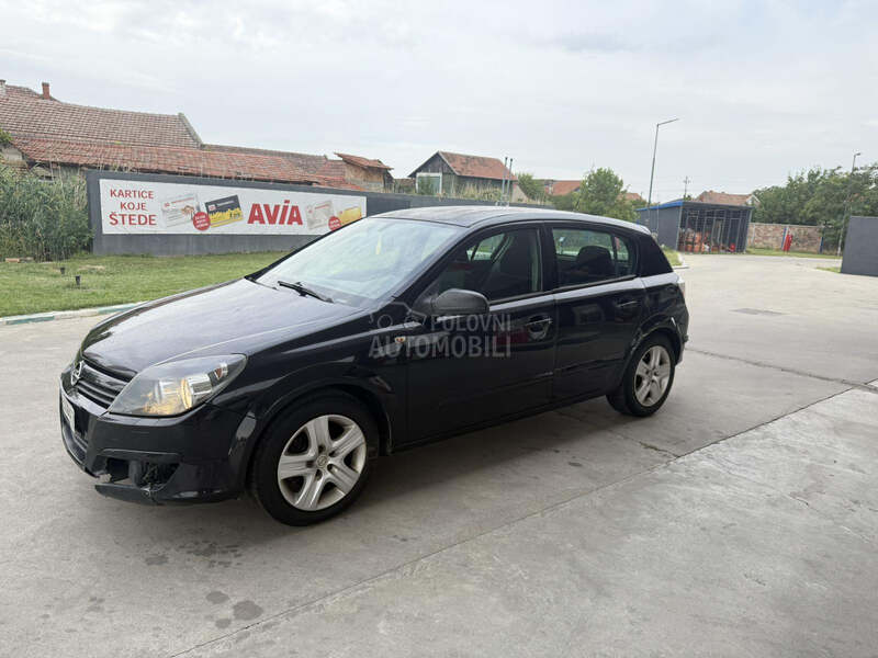 Opel Astra H 
