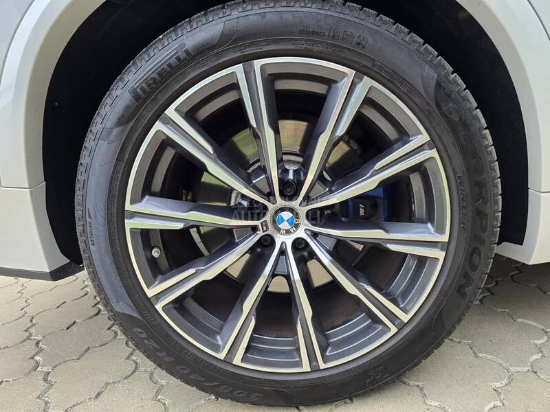 BMW X5 30d M pack laser