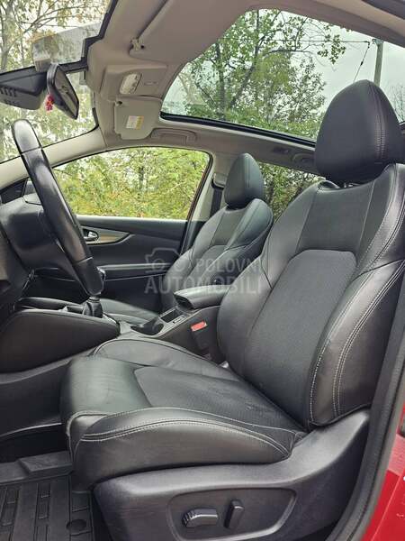 Nissan Qashqai 1.2b/TEKNA/ N0V