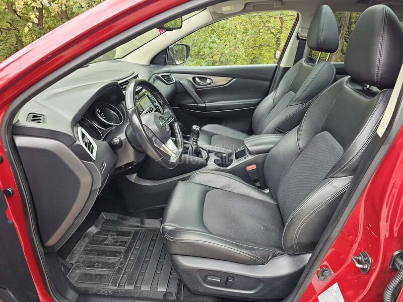 Nissan Qashqai 1.2b/TEKNA/ N0V