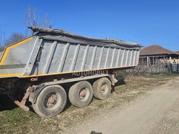 Kassbohrer 2 poluprikolice 2 kamiona