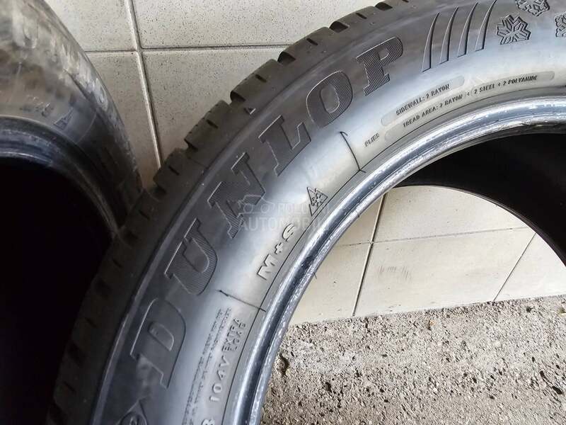 Dunlop 245/50 R18 Zimska