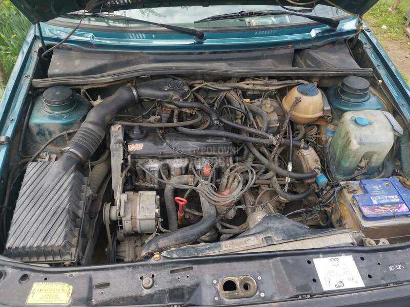 Volkswagen Golf 2 1.8