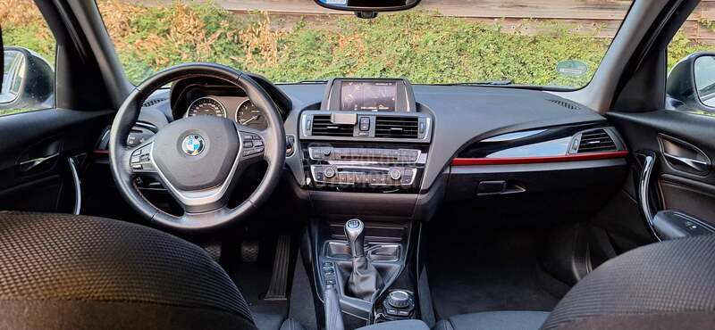 BMW 118 BMW 118i F20
