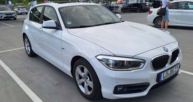 BMW 118 BMW 118i F20