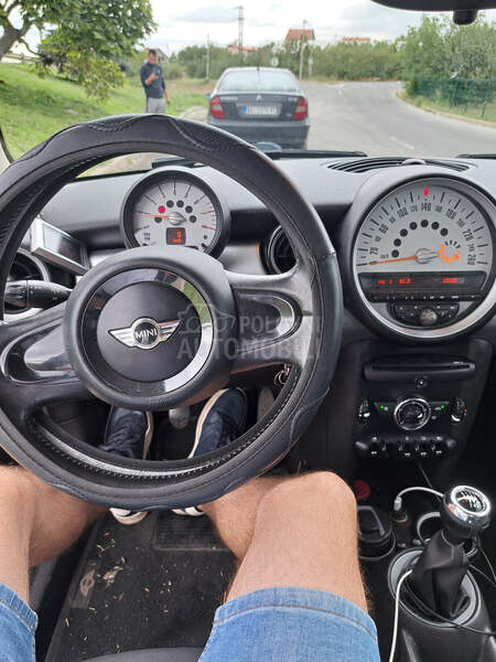 MINI Cooper ONE