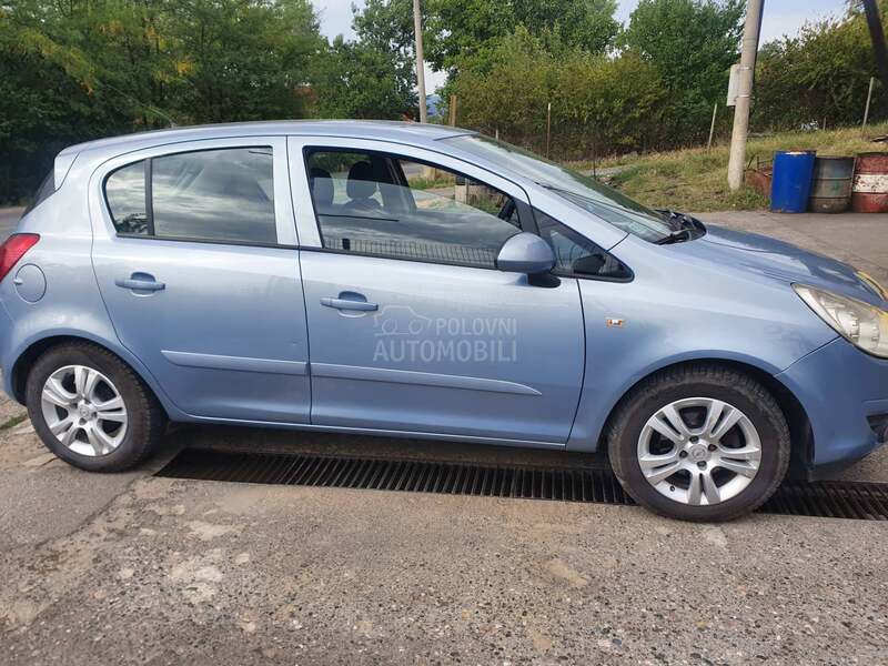 Opel Corsa D 1.3