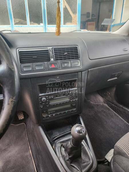 Volkswagen Golf 4 1.6