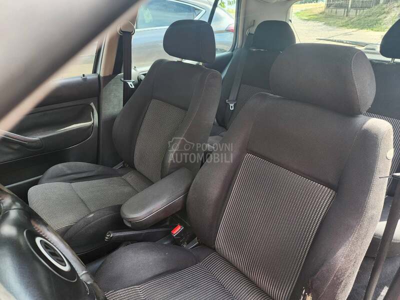 Volkswagen Golf 4 1.6