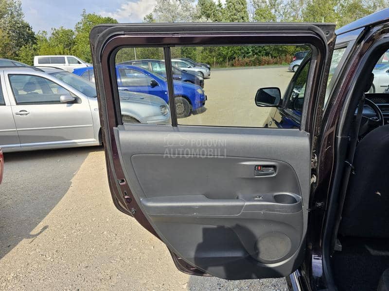 Daihatsu Materia 1,3 16V iz CH