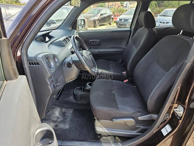 Daihatsu Materia 1,3 16V iz CH