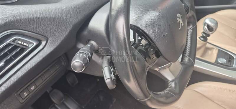 Peugeot 308 1.6 HDI
