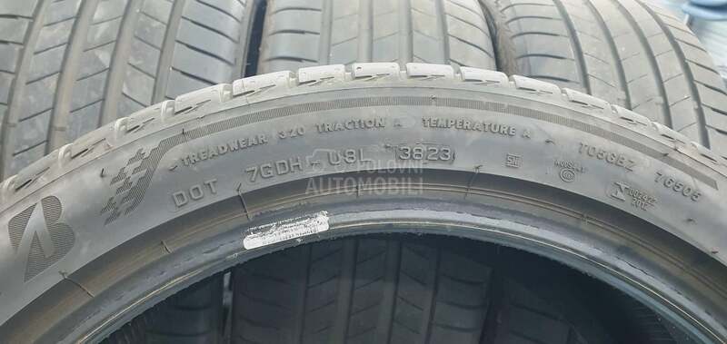 Bridgestone 255/40 R20 Letnja