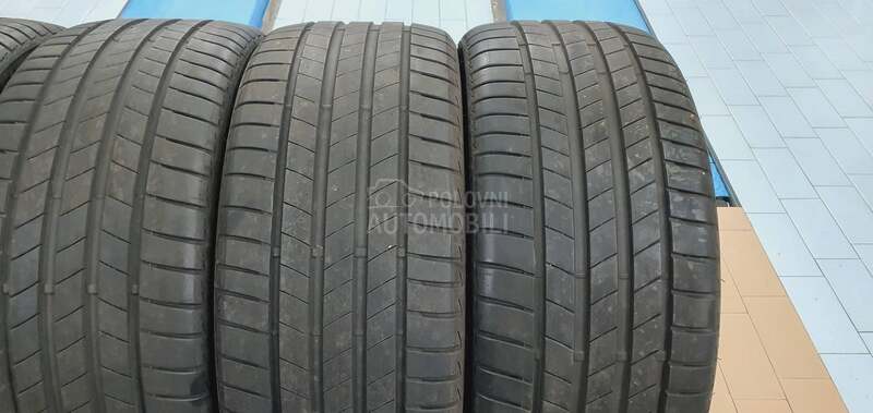 Bridgestone 255/40 R20 Letnja