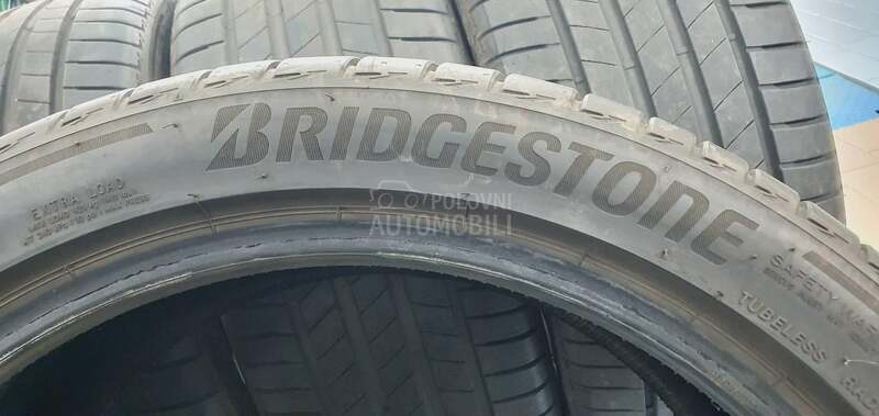 Bridgestone 255/40 R20 Letnja