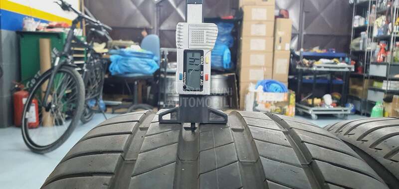 Bridgestone 255/40 R20 Letnja