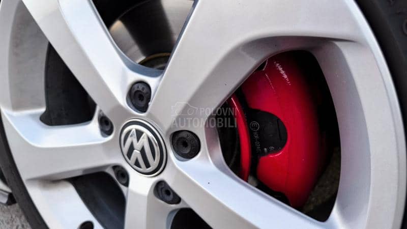 Volkswagen Golf 7 PERFORMANCE