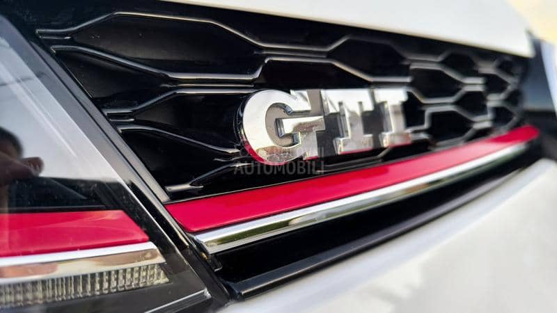 Volkswagen Golf 7 PERFORMANCE