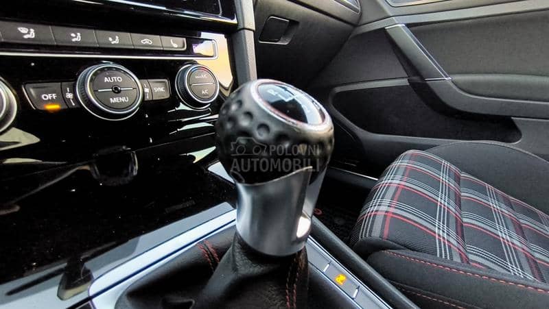 Volkswagen Golf 7 PERFORMANCE