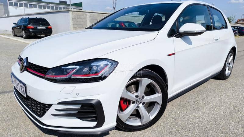 Volkswagen Golf 7 PERFORMANCE