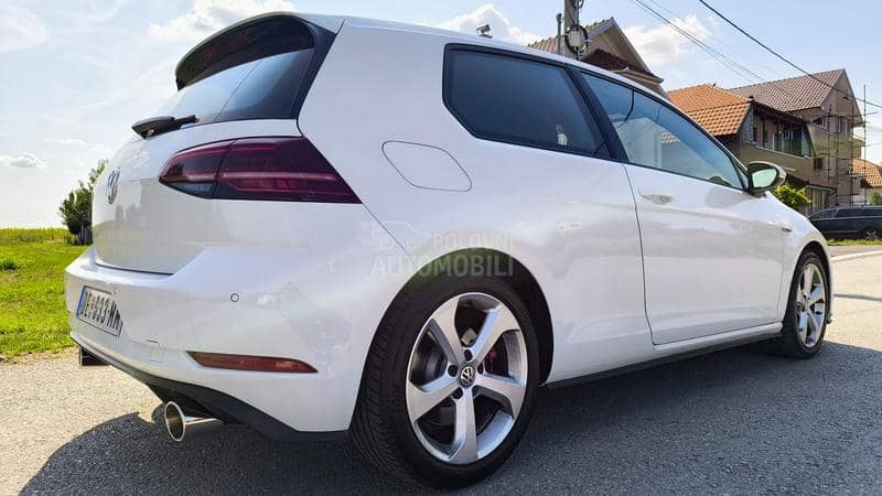 Volkswagen Golf 7 PERFORMANCE