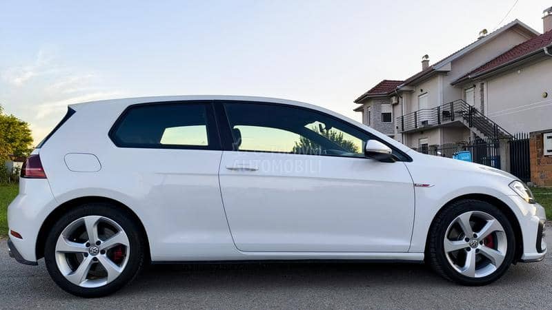 Volkswagen Golf 7 PERFORMANCE