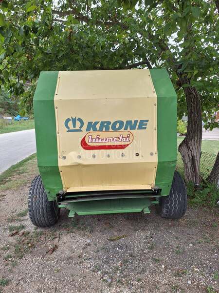 Krone Round pack rolo presa
