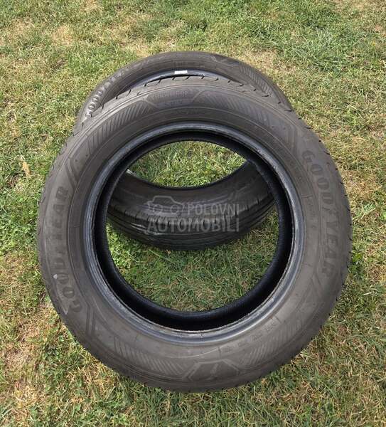Goodyear 215/60 R17 Letnja