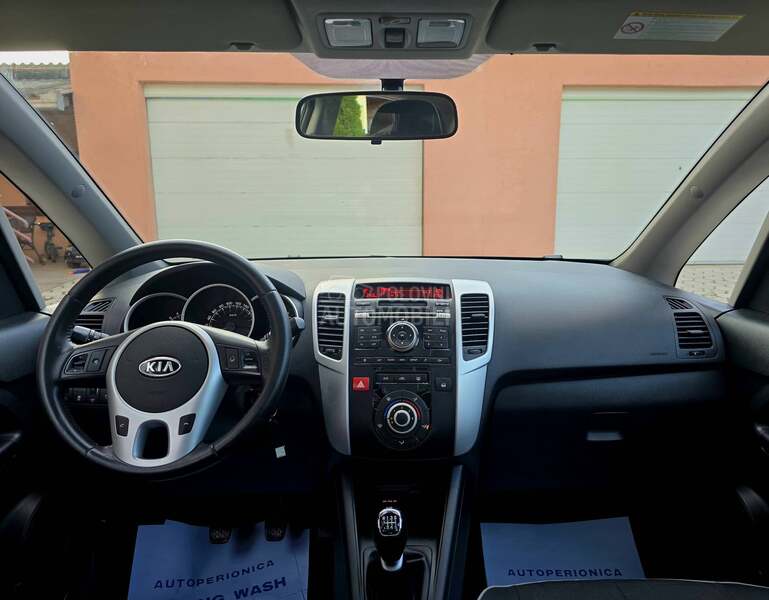 Kia Venga 1.4CRDI  P.A.N.O.