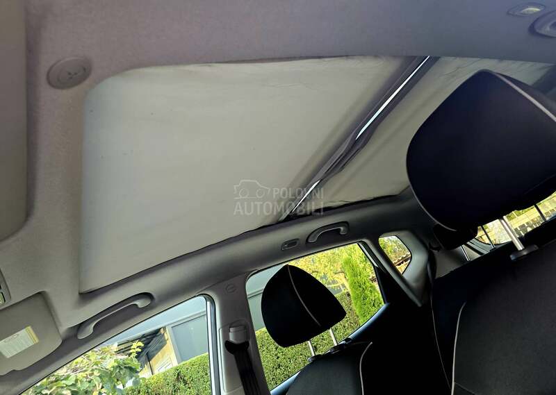 Kia Venga 1.4CRDI  P.A.N.O.