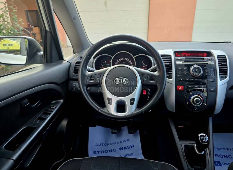 Kia Venga 1.4CRDI  P.A.N.O.