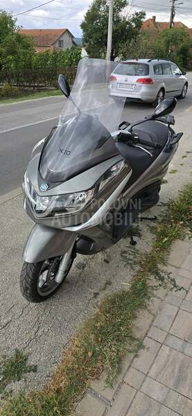 Piaggio X10 350