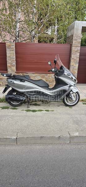 Piaggio X10 350