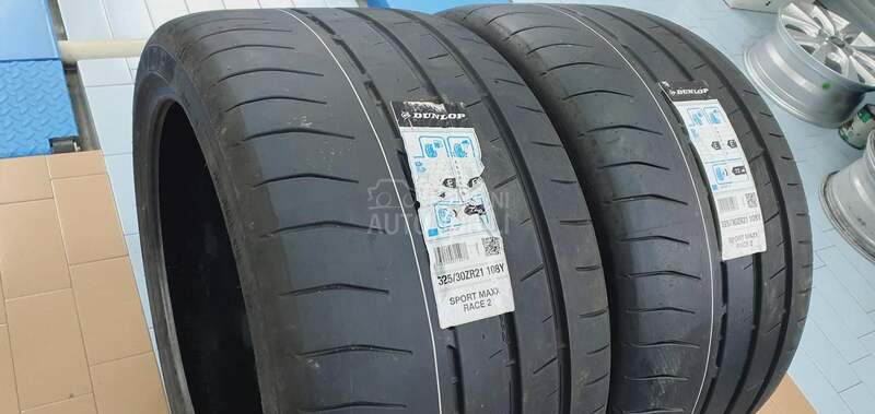 Dunlop 325/30 R21 Letnja